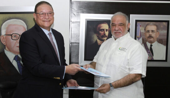 Comisión de Energía y CAASD evaluarán potencial transporte de agua para generar energía