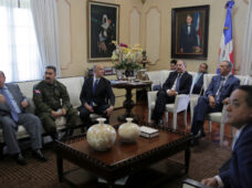 Presidente Danilo Medina da seguimiento a proyectos de desarrollo agroforestal