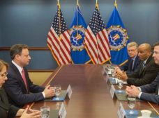 Procurador y FBI acuerdan redoblar cooperación multilateral para persecución del crimen