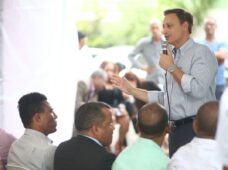 Procurador desarrolla jornada de orientación sobre prevención de violencia de género en sector Cristo Rey