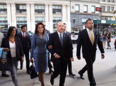 Danilo Medina llega a Nueva York para participar en 72va. Asamblea General ONU