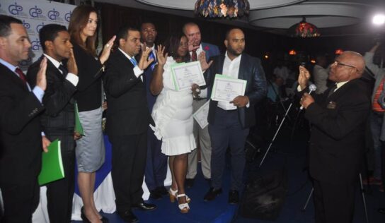 Carlos Arroyo Ramos es posicionado como presidente del CDP en Santiago