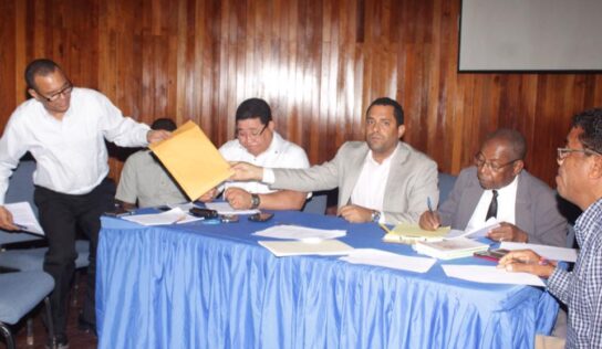 Ayuntamiento San Cristóbal licita 11 obras por 40 millones de pesos