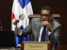 Diputados aprueban modificación de la ley de función Pública y la ley del estado de excepción