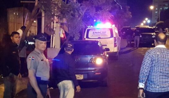 Hallan muertas a mujer y dos niñas dentro de vehículo