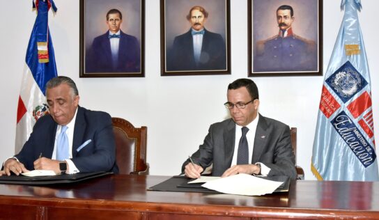 ANDRES NAVARRO Y LUISIN MEJIA ESTABLECEN ALIANZA ENTRE EDUCACION Y COMITÉ OLÍMPICO PARA FORTALECER DEPORTE ESCOLAR