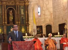 Navarro afirma que Ministerio de Educación será la institución insignia del desarrollo sostenible dominicano