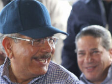 Alegría y esperanza entre productores de Mata de Palma por Visita Sorpresa de Danilo