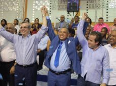 Alexis Jimenez recibe respaldo de Luís Abinader y José Ignacio Paliza a la presidencia del PRM