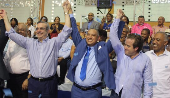 Alexis Jimenez recibe respaldo de Luís Abinader y José Ignacio Paliza a la presidencia del PRM