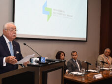 Energía y Minas somete propuesta concesión que marca hito al asegurar al Estado más de 40% beneficios