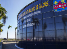 Habitantes de 37 sectores del DN y SDN serán beneficiados con trabajos de alcantarillado sanitario