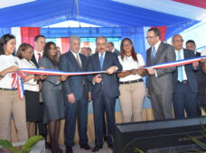 Agencia de riesgo “Standard & Poor’s” mejora la calificación crediticia de República Dominicana y la sube a “BB”