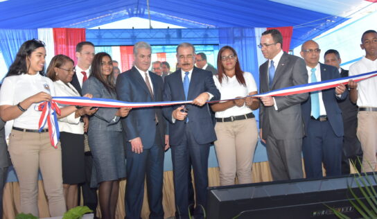 Agencia de riesgo “Standard & Poor’s” mejora la calificación crediticia de República Dominicana y la sube a “BB”