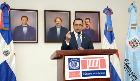 ANDRÉS NAVARRO VE NECESARIA UNA NUEVA LEY DE EDUCACIÓN QUE RESPONDA A LOS NUEVOS TIEMPOS