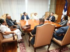 Procurador y querellantes caso Blas Olivo sostienen reunión de trabajo