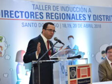 ANDRÉS NAVARRO EXHORTA A LOS DIRECTORES DE ESCUELA A SER TRANSPARENTES, PARTICIPATIVOS Y EFICIENTES