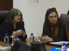 Ministra de Estado pakistaní interesada en replicar programas sociales de República Dominicana