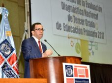 ANDRÉS NAVARRO PRESENTA RESULTADOS PRUEBA NACIONAL DIAGNÓSTICA DE TERCER GRADO