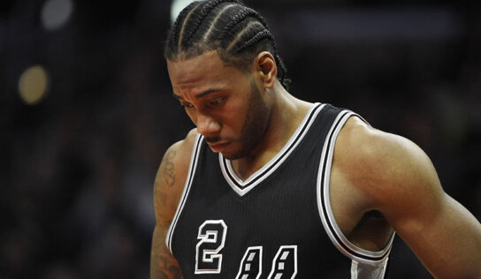 Segun Fuentes: Kawhi Leonard regresa a NY para rehabilitarse