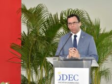 ANDRES NAVARRO APUESTA A QUE EL 4% SE ADMINISTRE CON EFICIENCIA Y TRANSPARENCIA PARA UNA MEJORA SUSTANCIAL Y PERMANENTE EN LA CALIDAD EDUCATIVA