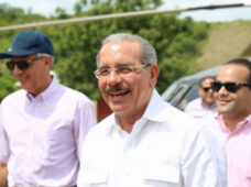 Danilo regresa a la frontera para escuchar necesidades