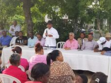 Amadeo Lorenzo exhorta a dirigentes trabajar incansablemente para llevar al poder al PRD