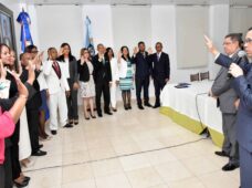 ANDRÉS NAVARRO ABOGA POR UNA NUEVA INSTITUCIONALIDAD QUE CONTRIBUYA A MEJORAR LOS APRENDIZAJES DE LOS ESTUDIANTES