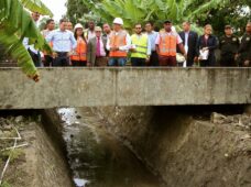 Procurador ordena reconstrucción instalaciones sanitarias de exterior CCR Najayo Hombres en visita de supervisión al penal