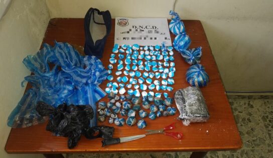 DESMANTELAN BANDA EN SANTIAGO Y OCUPAN MILES DE PORCIONES DE DROGAS EN OPERATIVOS DE INTERDICCION