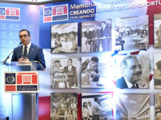 ANDRÉS NAVARRO PRESENTA AVANCES DE LA REVOLUCIÓN EDUCATIVA DEL PRESIDENTE DANILO MEDINA Y CITA LOS DESAFÍOS PARA ALCANZAR LA EXCELENCIA