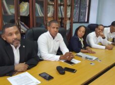 Trabajadores Tienda la Sirena denuncian violaciones a la libertad sindical y derechos de los trabajadores