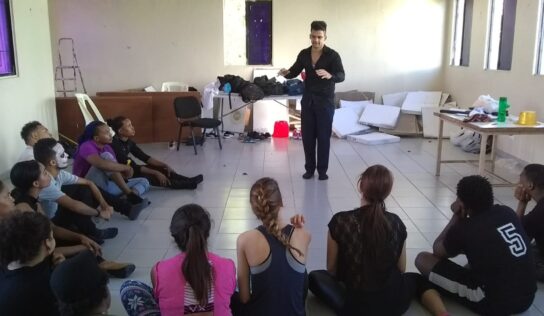 Movimiento Cívico y Social imparte charla sobre retos de la juventud dominicana