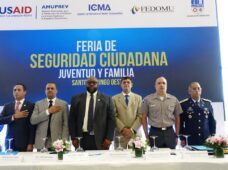 Policía Nacional participa con éxito en primera Feria de Seguridad Ciudadana