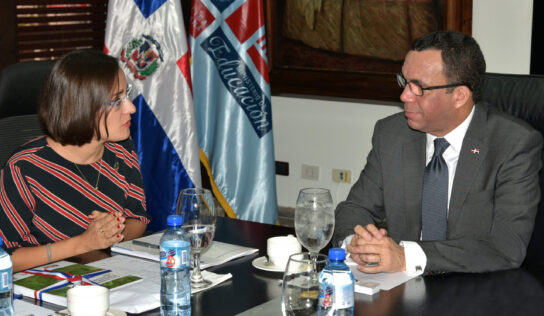 MINISTERIO DE EDUCACIÓN ESTABLECE PLAN DE GESTIÓN AMBIENTAL Y RIESGOS PARA ESCUELAS CON APOYO DEL PNUD