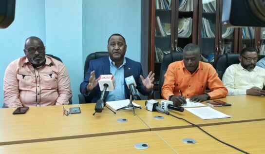 CNTD reclamará en las calles aumento general de salarios y preservación IDSS