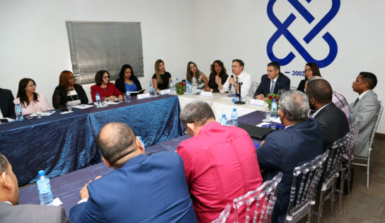 Procurador encabeza presentación de programación académica de la ENMP para el 2019