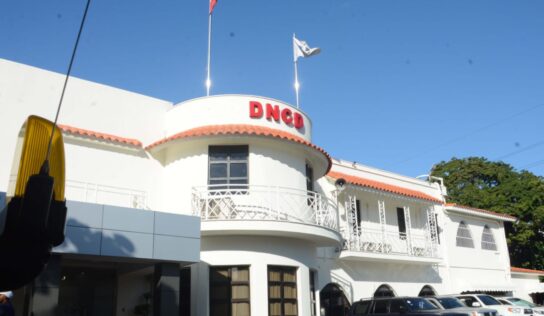 DNCD DISPONE CAMBIOS EN MANDOS REGIONALES; TAMBIEN EN AEROPUERTOS Y PUERTOS DEL PAIS