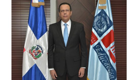 MINISTRO DE EDUCACIÓN, ANTONIO PEÑA MIRABAL, ABOGA POR AUNAR ESFUERZOS PARA SEGUIR PROFUNDIZANDO LA REVOLUCIÓN EDUCATIVA