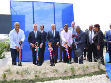 Democratización acceso a viviendas dignas llega a Barahona: Danilo Medina deja iniciados trabajos construcción Ciudad Esperanza