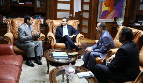 Jean Rodríguez recibe delegación de Marshals de Estados Unidos