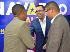 ANDRÉS NAVARRO ASEGURA QUE ENCABEZARÁ EL GOBIERNO DE LA FAMILIA