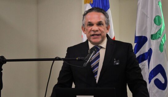 Ventura Camejo destaca avances de los gobiernos locales en el país