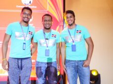 ESTUDIANTES DOMINICANOS GANAN TERCER LUGAR EN COMPETENCIA GLOBAL TECNOLOGICA DE HUAWEI EN CHINA