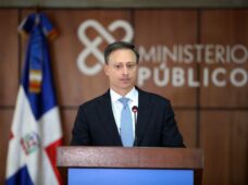 Procuraduría, Turismo y ASONAHORES acuerdan implementar acciones contra la violencia de género