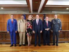 Procurador Jean Rodríguez entrega manual para la investigación penal en RD