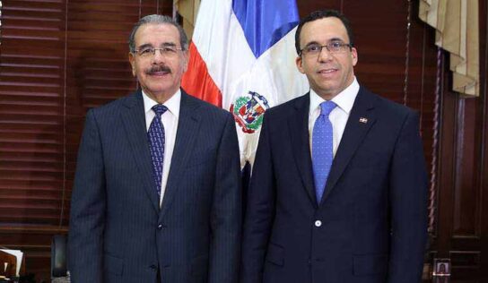 ANDRÉS NAVARRO AFIRMA QUE GESTIÓN DE DANILO MEDINA HA MEJORADO LA VIDA DEL PUEBLO Y HA IMPULSADO DESARROLLO DE RD