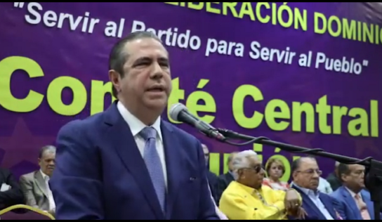 FRANCISCO JAVIER GARCIA PRESENTA LA CANDIDATURA DE GONZALO CASTILLO