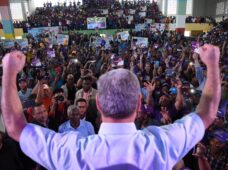 Gonzalo Castillo dice considerarse triunfador por lo que asegura será el  próximo Presidente de la República