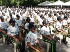 La seguridad vehicular y de las vías públicas cuentan con 296 nuevos policías